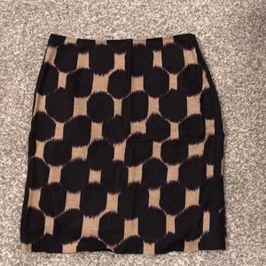 High waisted fitted skirt